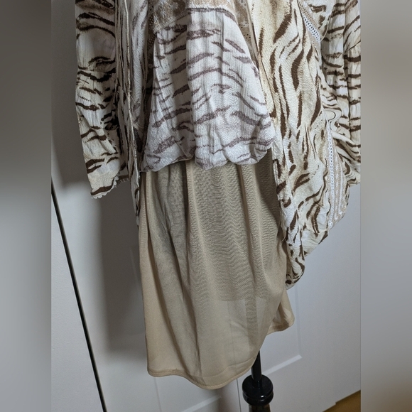 Inc New Women's Tiger Print Bell Sleeve Mini Boho Festival Dress, Size M Beige - Picture 15 of 16